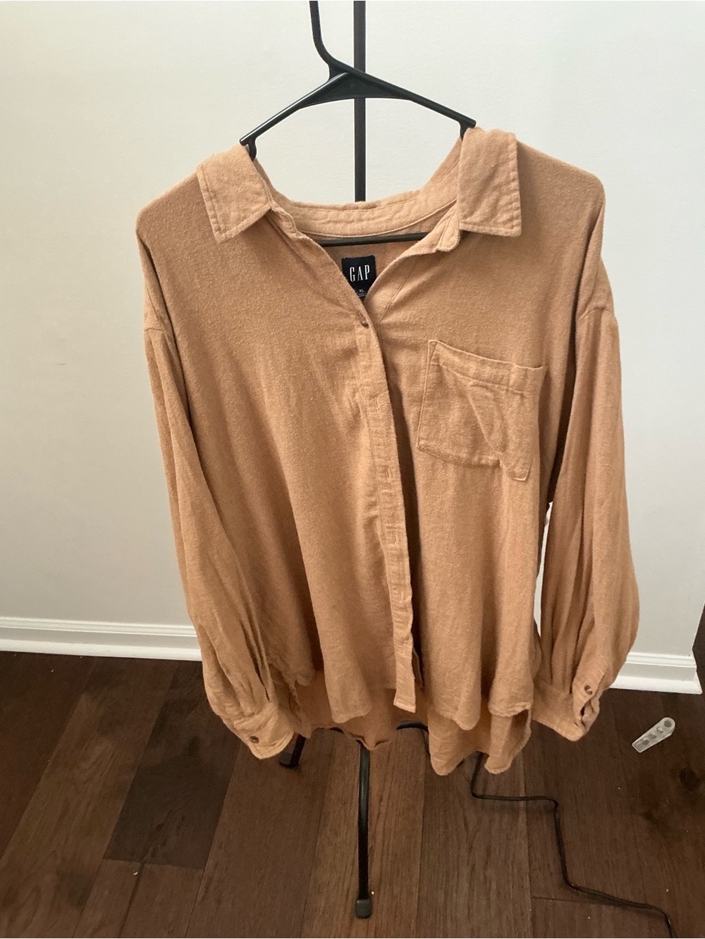GAP Soft Button-Up Shirt in Camel Brown